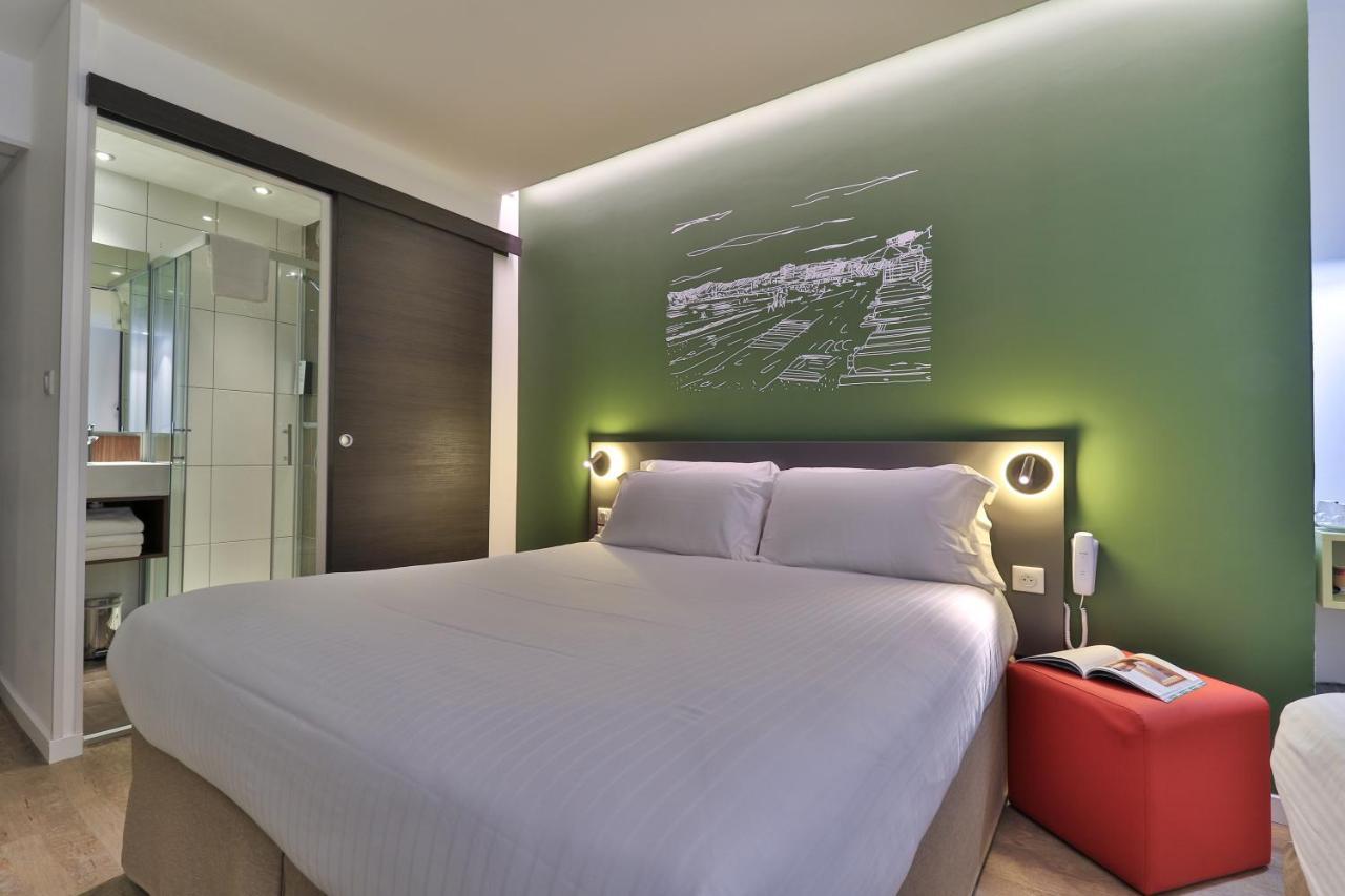 Hotel Restaurant Kyriad Frejus Ngoại thất bức ảnh